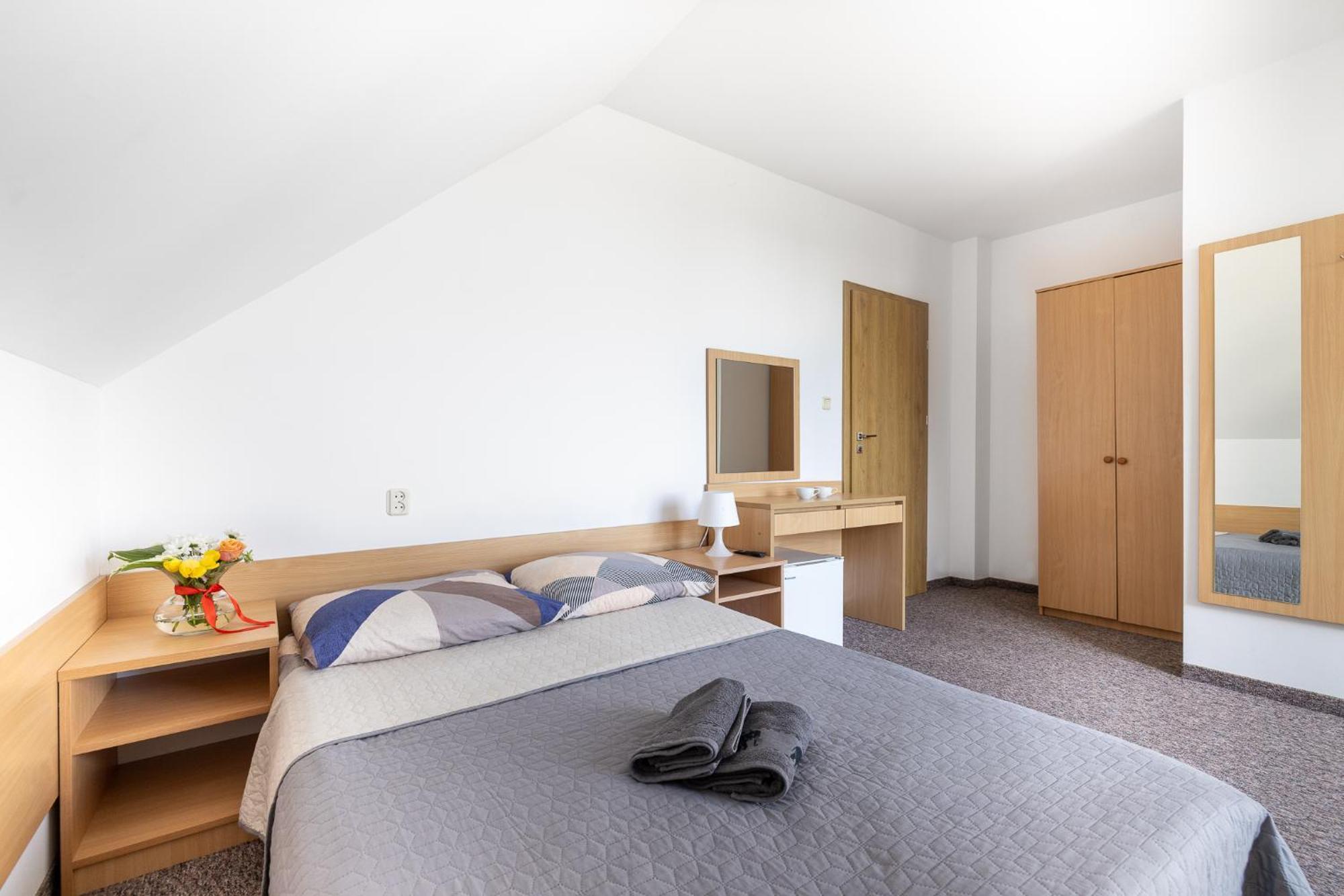 Homestay Dg Albatros Ii Rewal