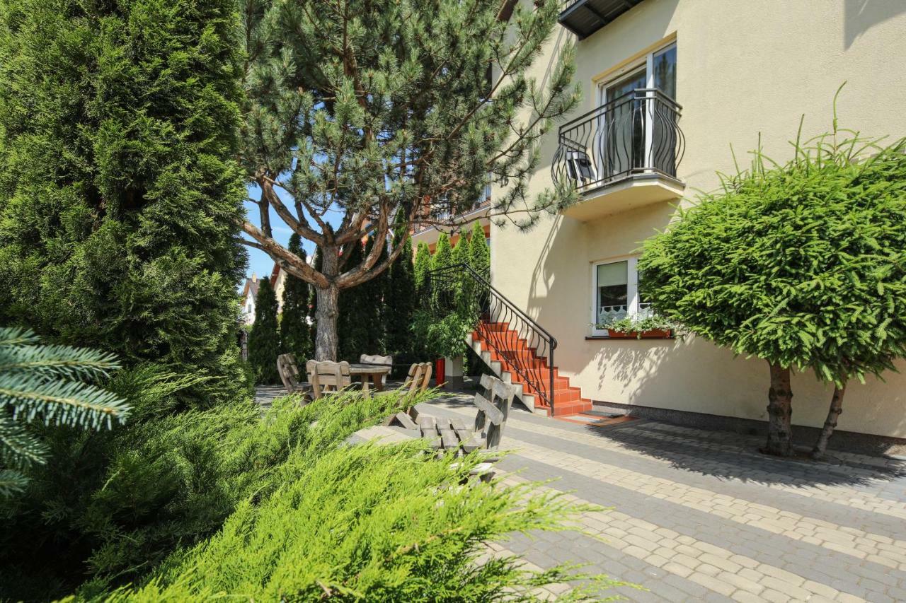 Dg Albatros Ii Homestay Rewal